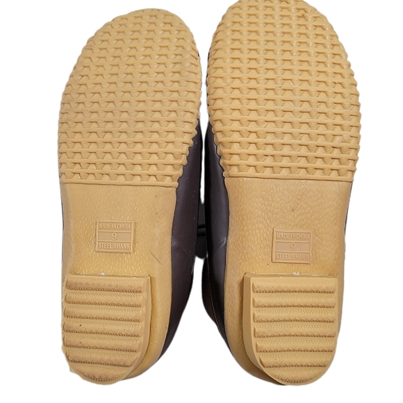 Superior Boot Company 3 eye Brown and Tan Duck Boots. Unisex. Women's size 9 - Picture 6 of 7